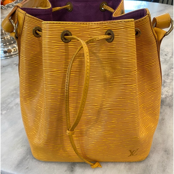 Authentic Vintage Louis Vuitton Petit Noe - Picture 1 of 12